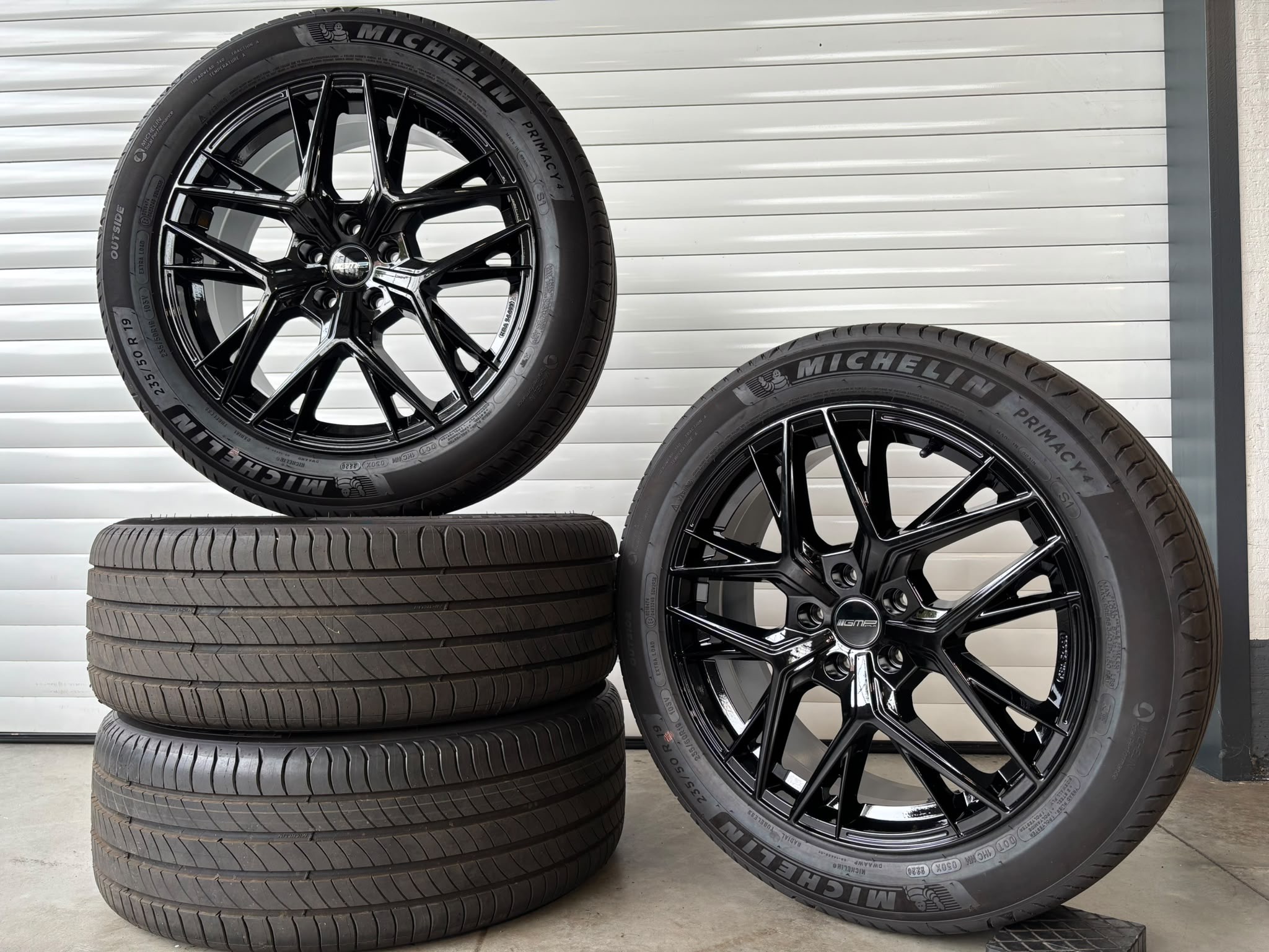 Kia Sportage Zomerset 235/50 R19 Michelin Primacy 4 article_images_0_17921722242084312438.jpg | Auto Sinnema