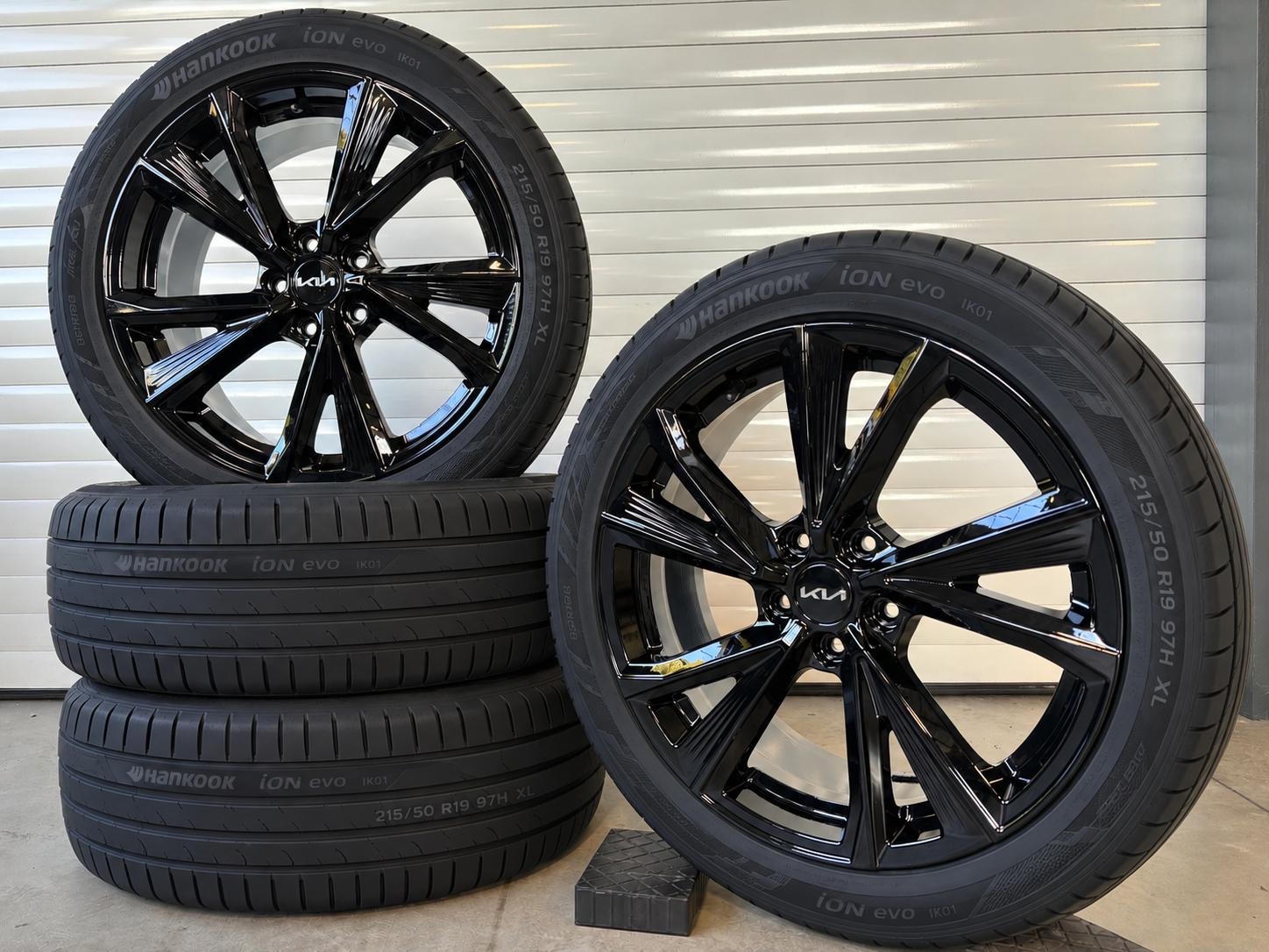 Kia EV3/EV4 Zomerset 215/50 R19 Hankook ion EVO 2 content_image_1792243615341428066.jpg | Auto Sinnema